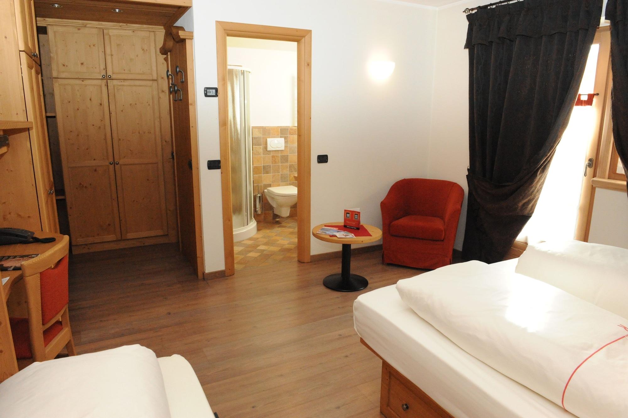 Hotel Meeting Livigno Exterior foto